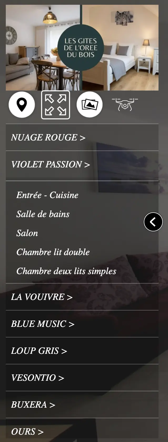 Menu interactif de la visite virtuelle affiché sur smartphone